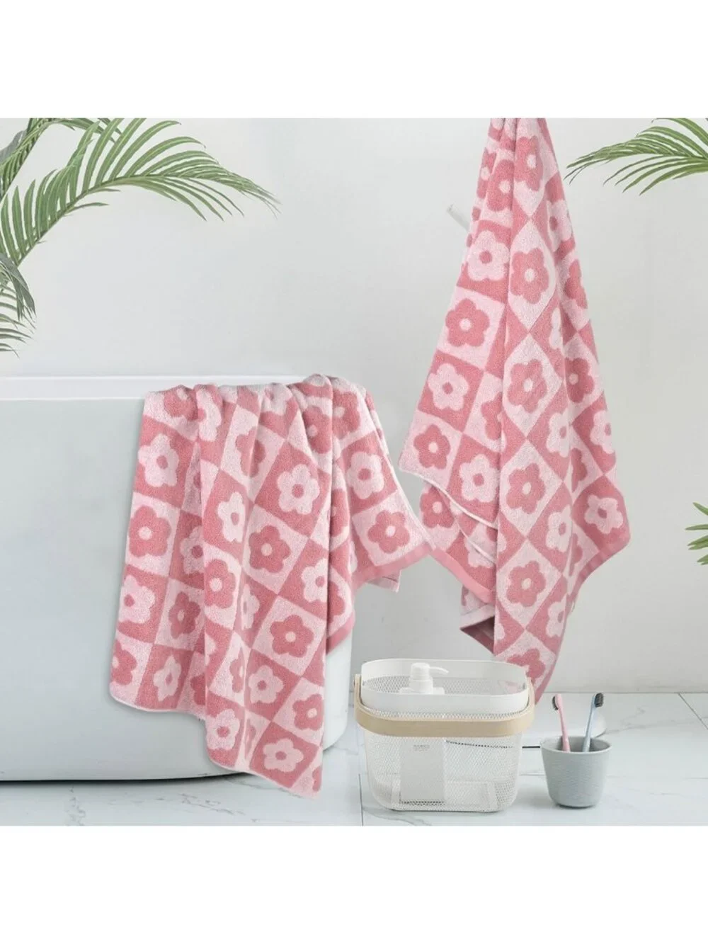 Luxury Pink Checkered Floral Bath Towels Set - Soft, Absorbent, Stylish for